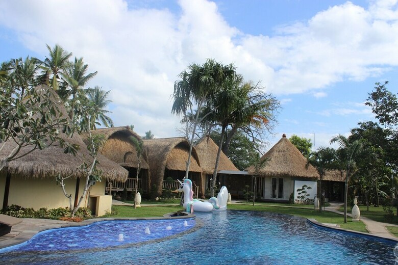 Apartamento Sanghyang Bay Villas