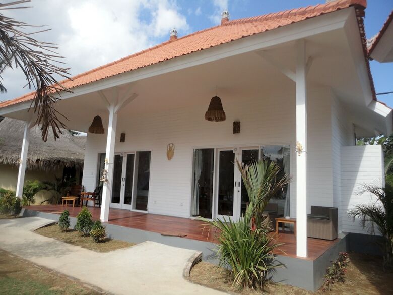 Apartamento Sanghyang Bay Villas