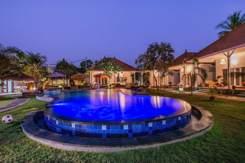 Apartamento Sanghyang Bay Villas