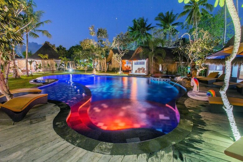 Apartamento Sanghyang Bay Villas