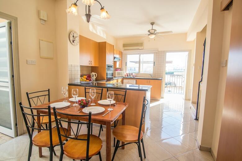 Apartamentos Kapparis Family Holidays