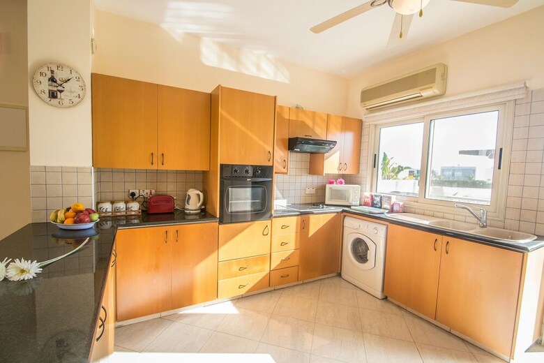 Apartamentos Kapparis Family Holidays