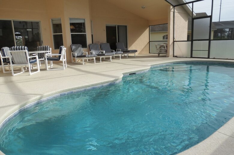 Four Corners Area Pool Homes By Svv