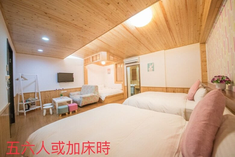 Hotel Honey House B&B