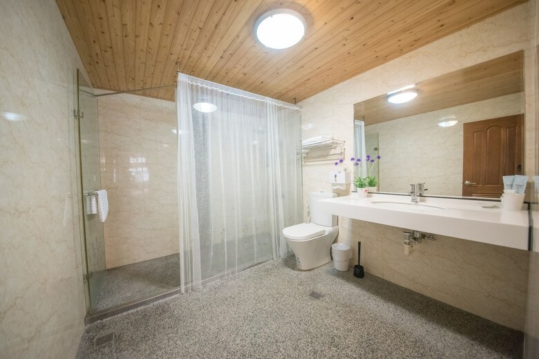 Hotel Honey House B&B
