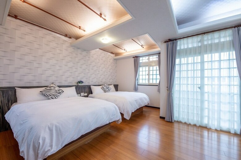 Hotel Honey House B&B