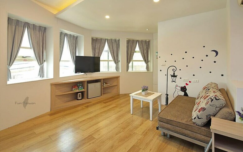 Hotel Honey House B&B
