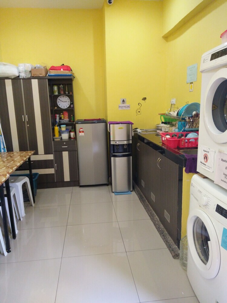 Hostal H2 Backpacker - Hostel