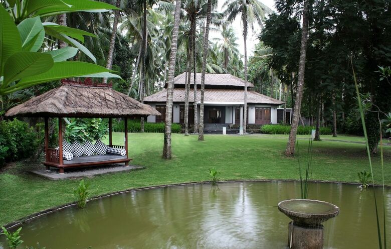 Hotel Ramayana Candidasa