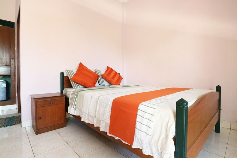 Hotel Green Roof Homestay
