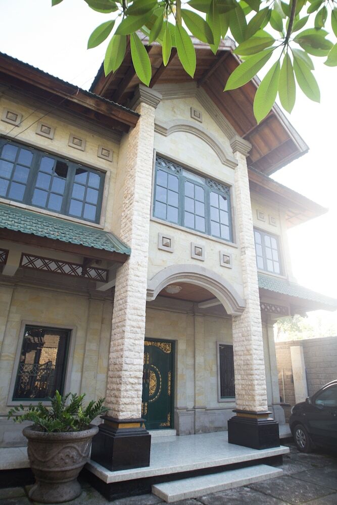Hotel Green Roof Homestay
