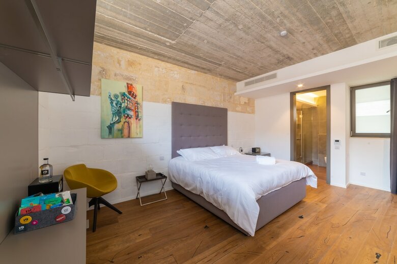 Hotel 19 Rooms