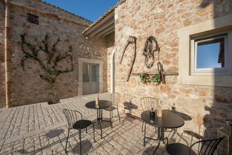 Agroturismo I Carusi Bio Relais