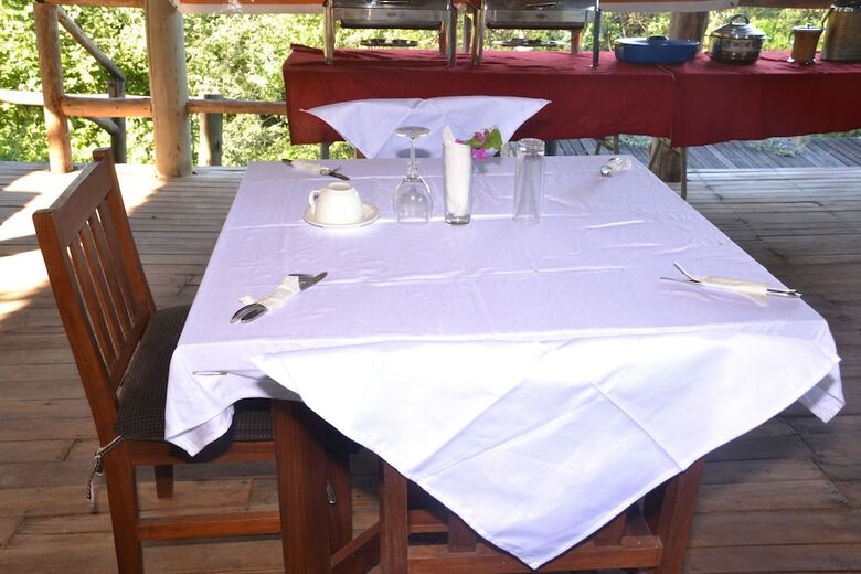 Posada Mabata Makali Lodge & Campsite