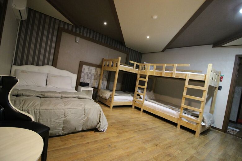 Bulguksa Family Hotel