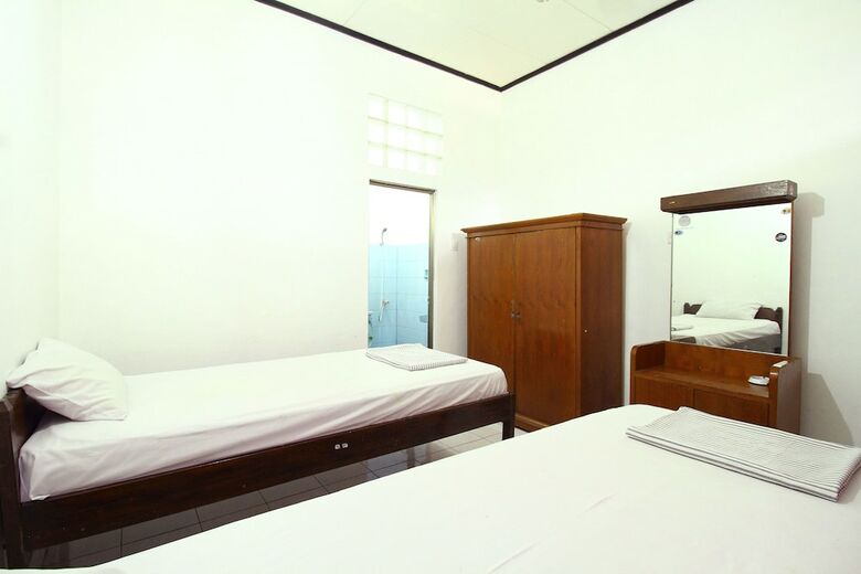 Hotel Dua Dara Inn Kuta