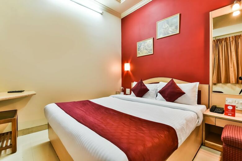 Hotel Oyo Flagship 572 Santacruz West