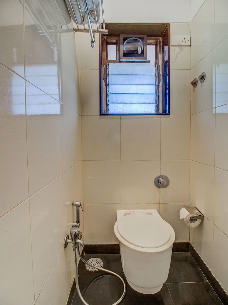 Hotel Oyo Flagship 572 Santacruz West