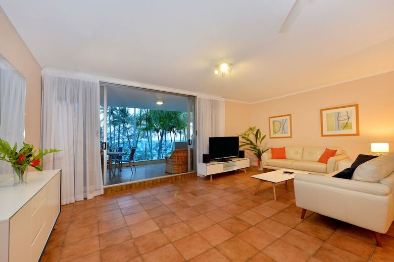 Paringa Beachfront Apartments