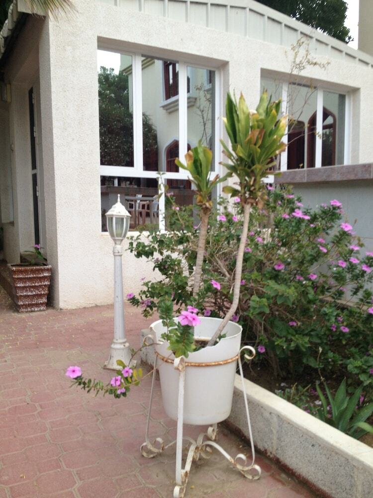Hotel Garden Roomz Oman