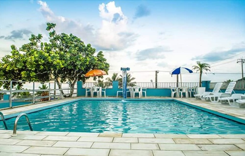27 Praia Hotel