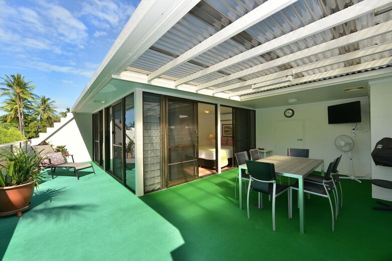Tropical Reef Apartments Port Douglas