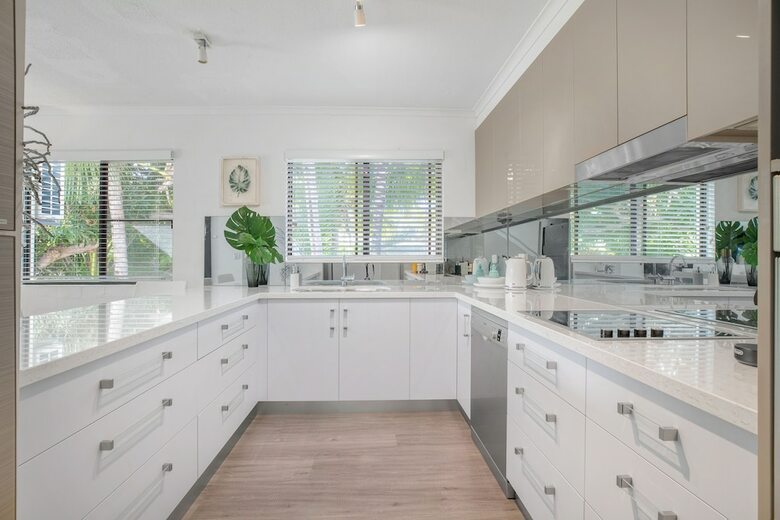 Tropical Reef Apartments Port Douglas