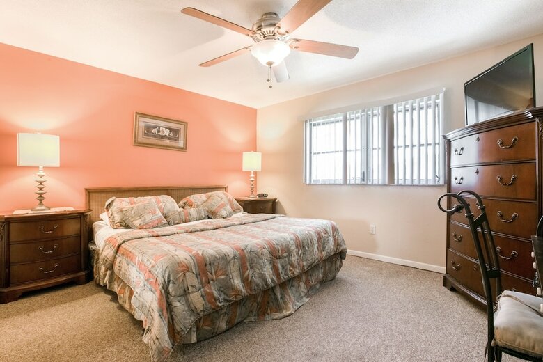 Apartamento Hideaway Waterfront Resort & Hotel