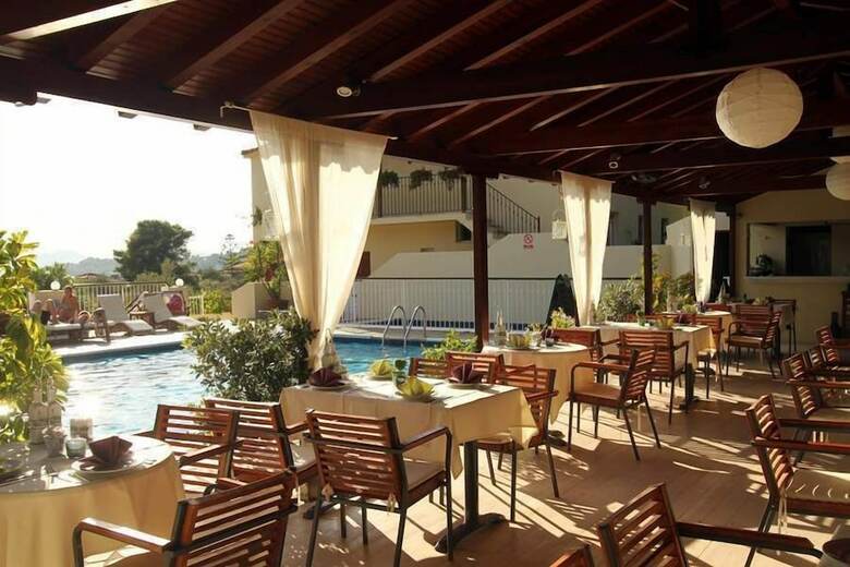 Aparthotel Hotel Hermes