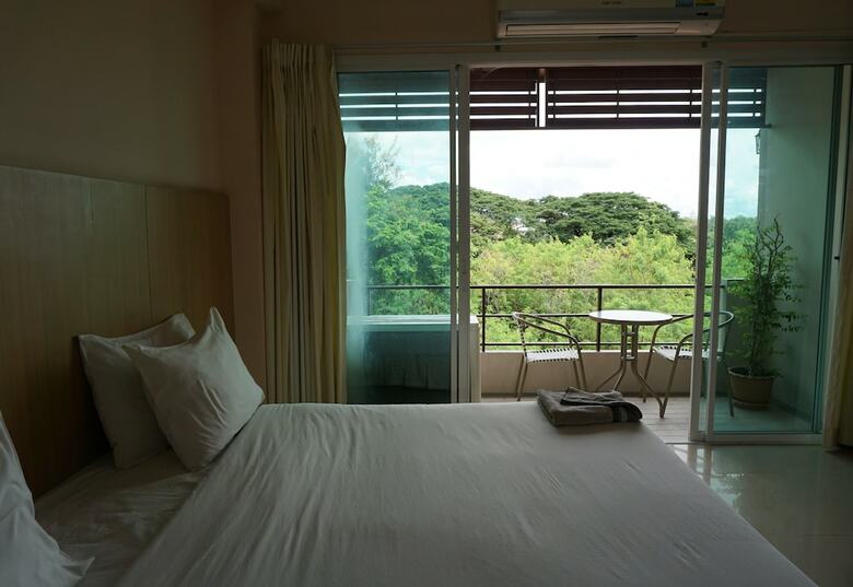 Veeranya Vill Hotel