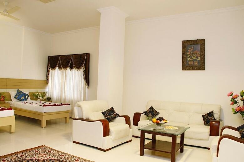 Hotel Dsf Grand Plazas