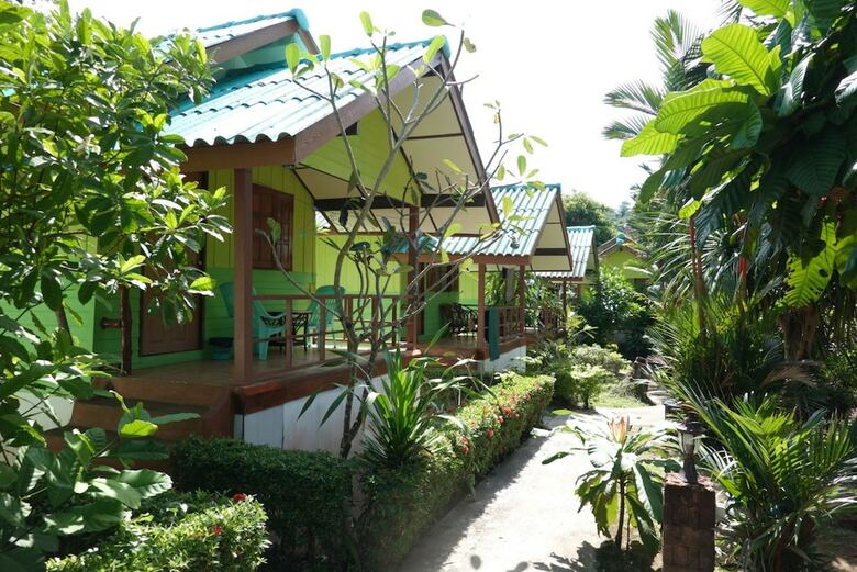 Hotel Green Cottage Beach Resort
