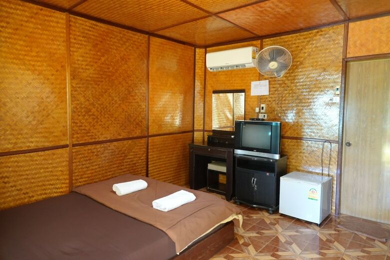 Hotel Green Cottage Beach Resort