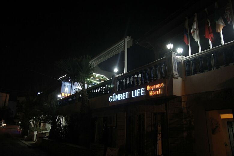 Gumbet Life Hotel