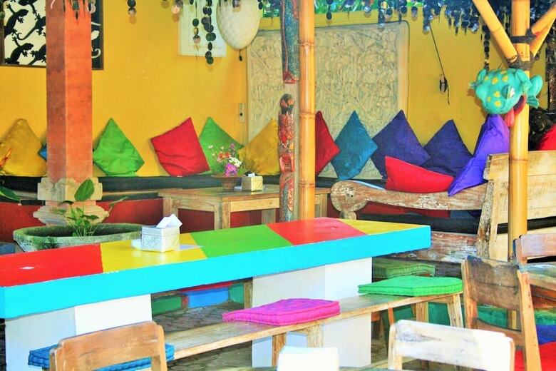 Hostal The Happy Mango Tree - Hostel