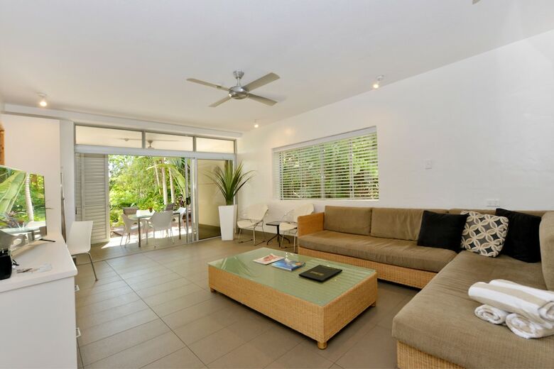 Apartamentos Seascape Holidays - Club Tropical Apts