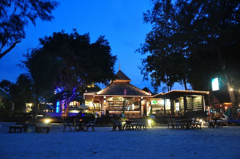 Hotel Samui Honey Backpacker Bungalow