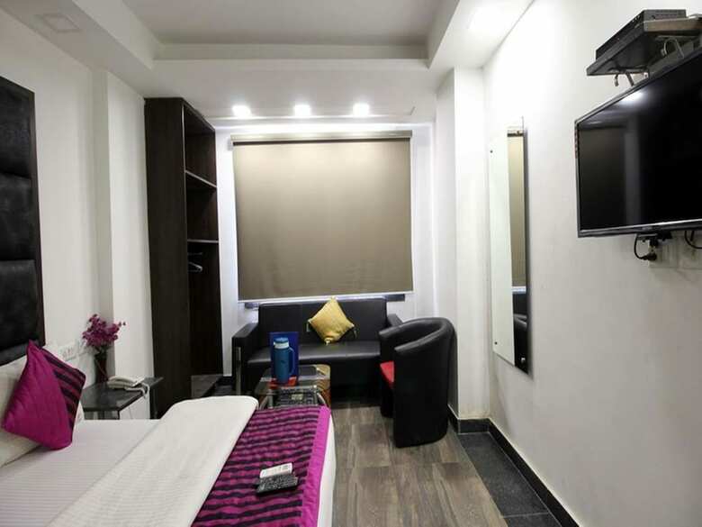 Hotel Saya - New Delhi Railway Station