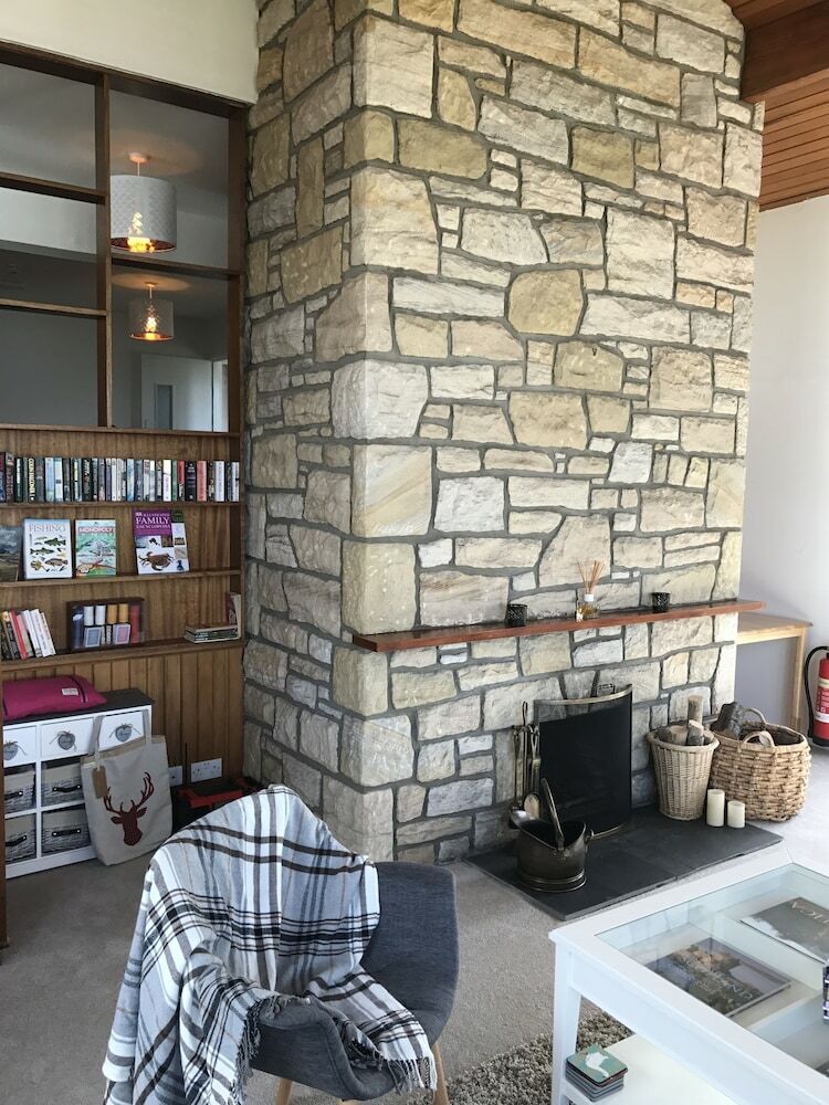 Hotel Loch Eyre House