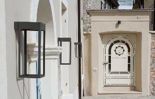 Hotel Villa Di Cazzano - Bioluxury Living