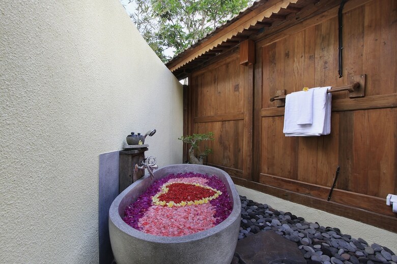 Hotel Madani Antique Villas By Eps
