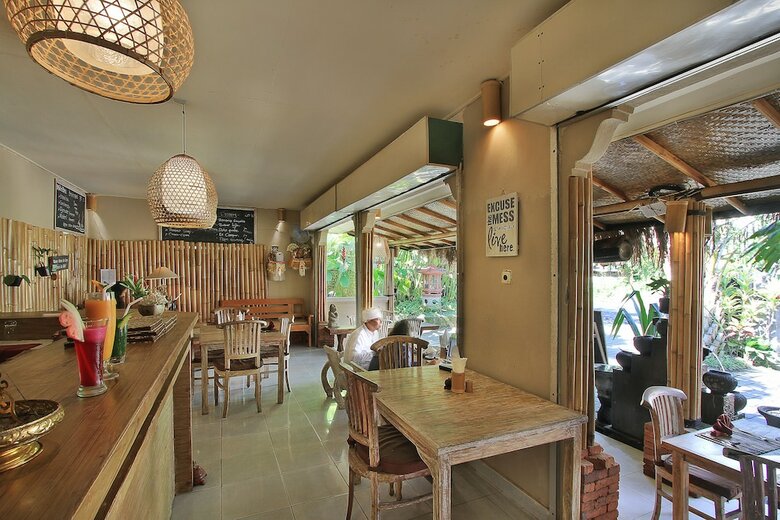 Hotel Madani Antique Villas By Eps