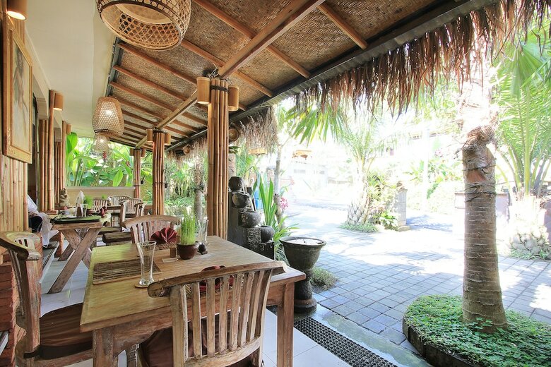 Hotel Madani Antique Villas By Eps