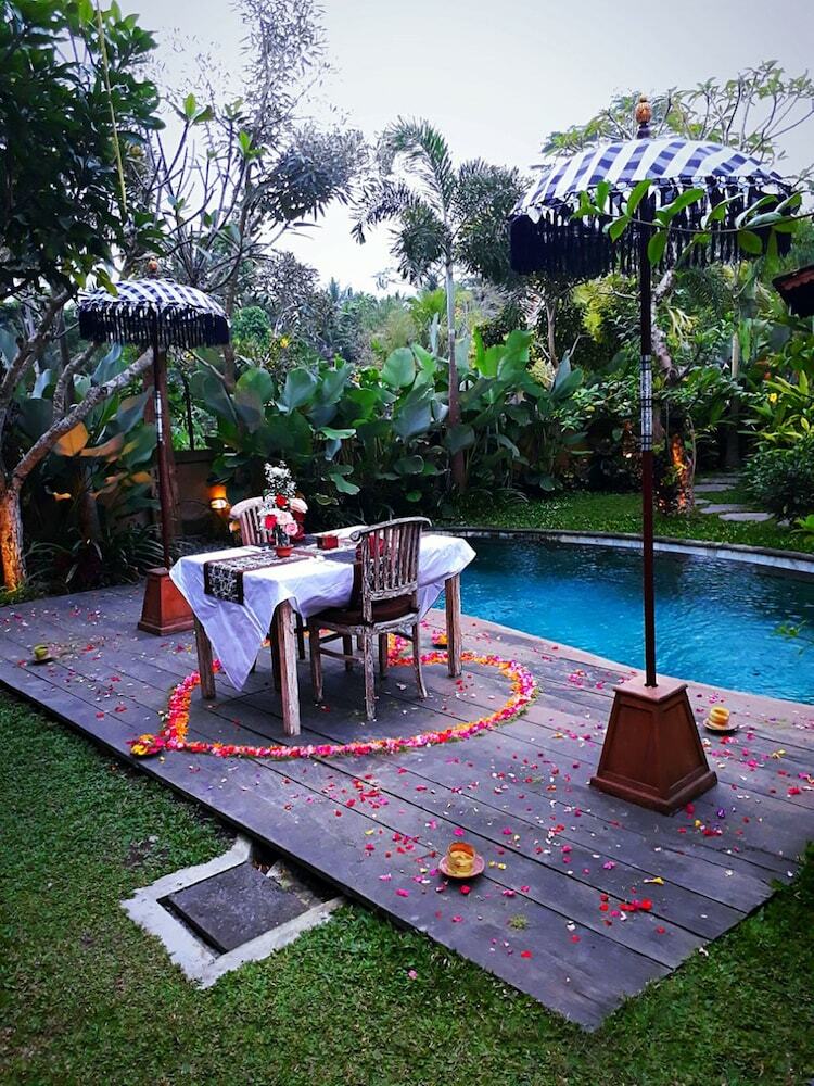 Hotel Madani Antique Villas By Eps