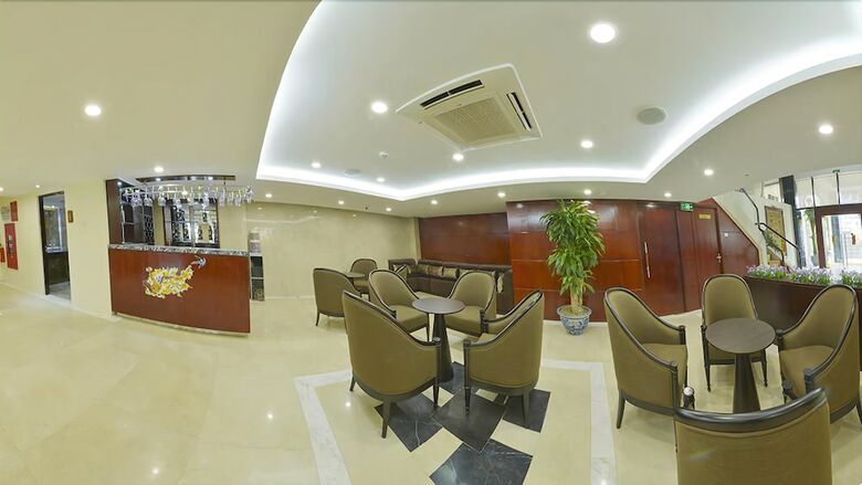 Red River View Hotel