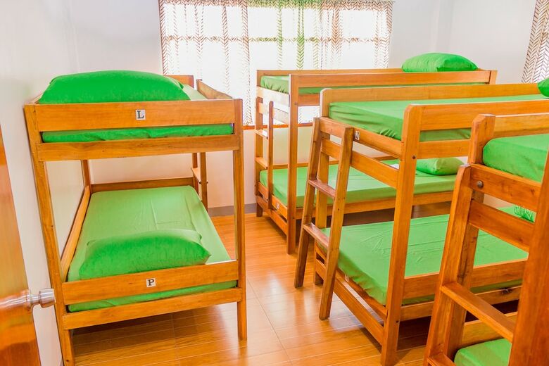 Hostal Siete Verano Guest House - Hostel