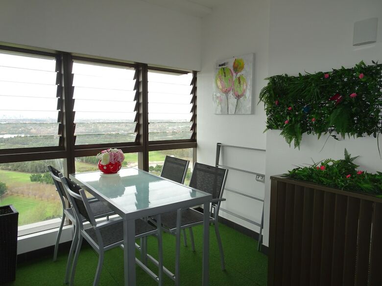 Sydney Olympic Park Apartment