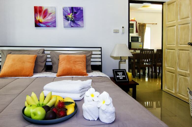 Villa Adelle Bang Tao 2 Bedroom House