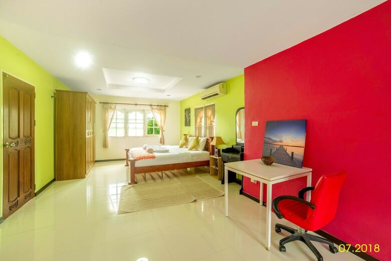 Villa Adelle Bang Tao 2 Bedroom House
