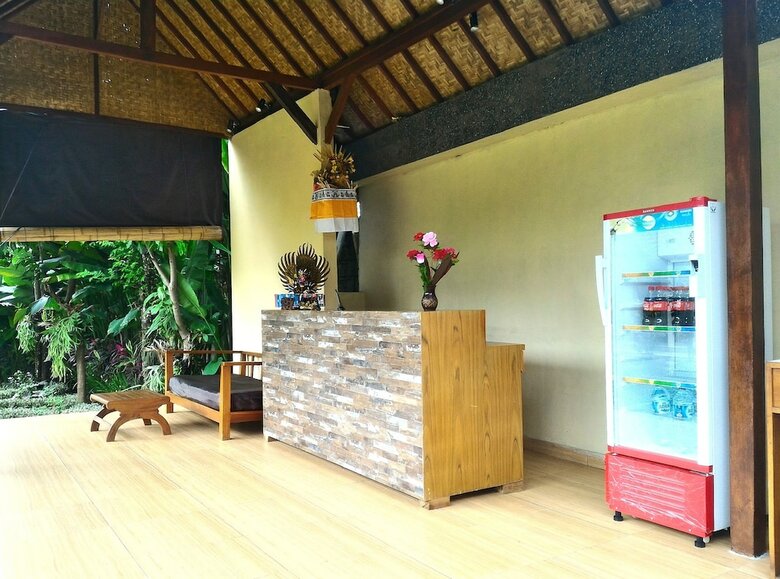 Hotel Astawa House